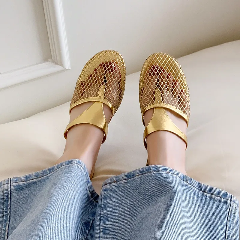 JIUXINGDAO Slip Resistant Closed Toe Slippers Women's-4