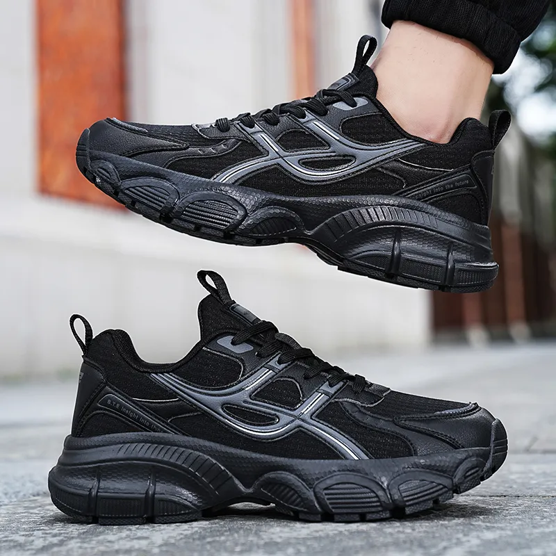 BTE Thermal Cushioning Abrasion Resistant Lightweight Breathable Slip Resistant Low Top Chunky Sneakers Unisex-23