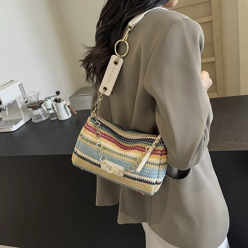 Yalu Straw Woven Pillow Bag, Crossbody Bag, Shoulder Bag Trumpets Women's Multicolor-12