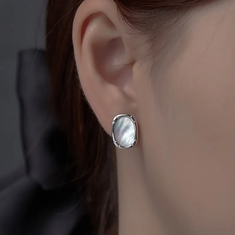 JITAIXIANG White Shell Stud Earrings Women's-2