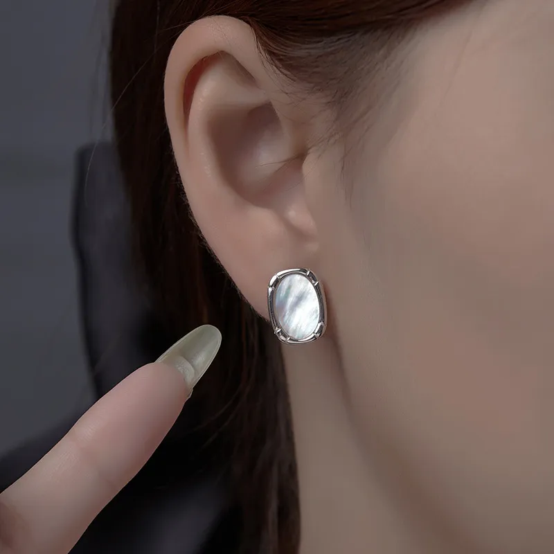 JITAIXIANG White Shell Stud Earrings Women's-3