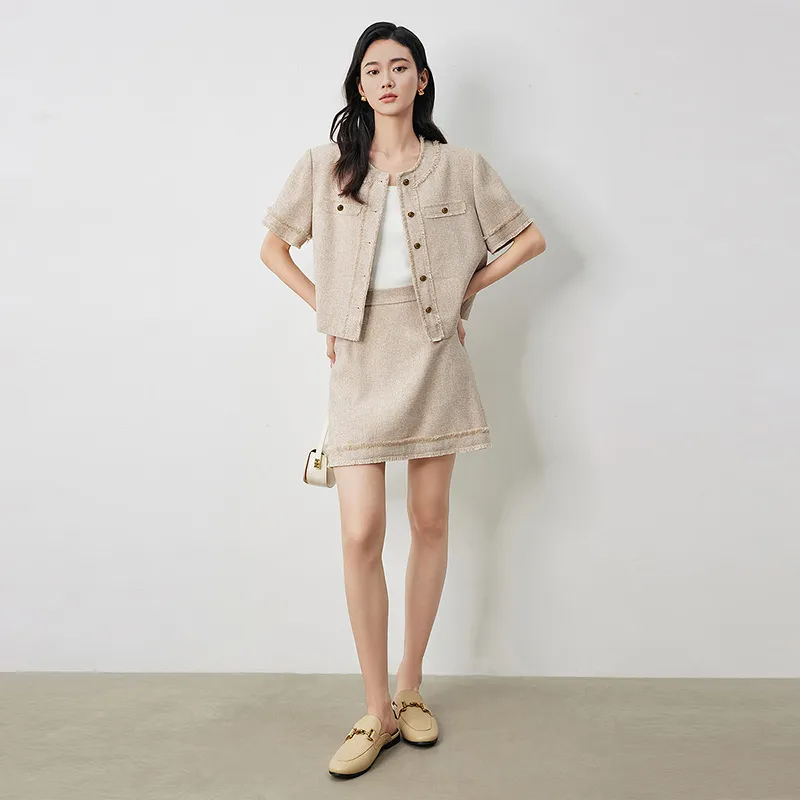Initial Language Skirt Set Women's Coffee Apricot Color-4