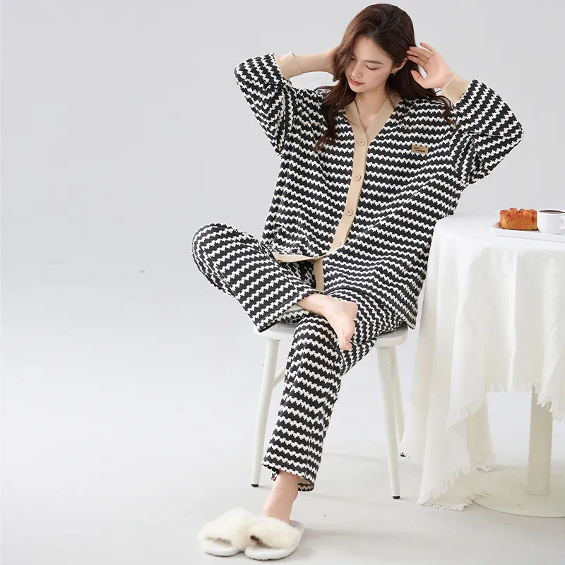 DanceBees Pajama Set Women's Image Color-1