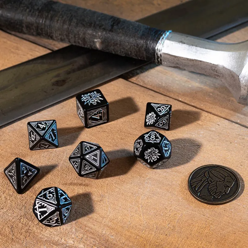Q WORKSHOP Witcher Dice Set. Geralt   The Silver Sword Board Games-2