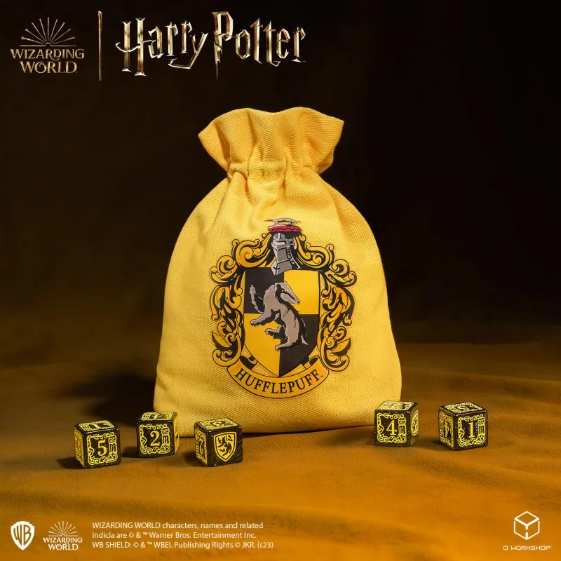 Q WORKSHOP Harry Potter Hufflepuff Black D6 Dice Board Games-2