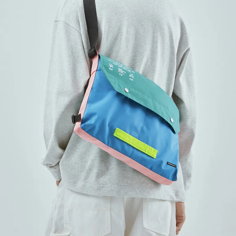 The MAD HATcher Outdoor Bags-9