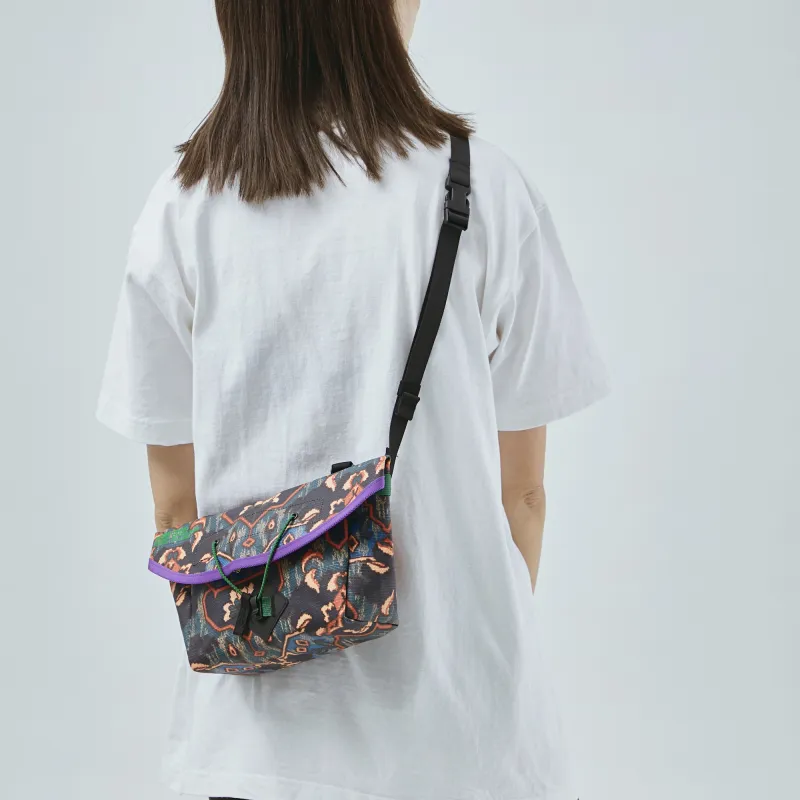 The MAD HATcher Polyamide With Polyester And Cotton Crossbody Bag Regular Unisex Multicolor-25
