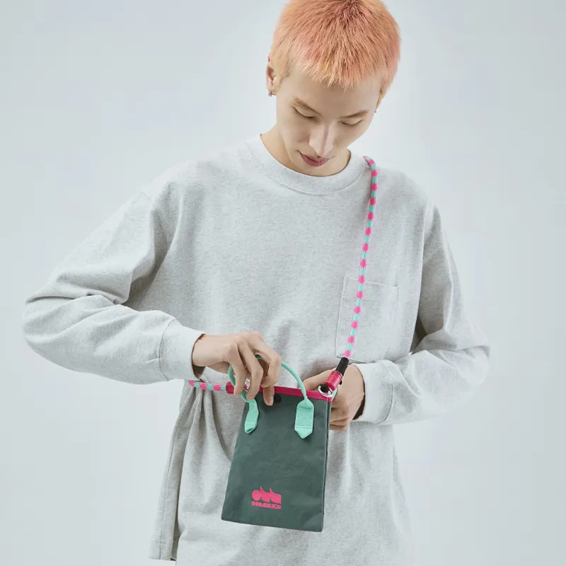 The MAD HATcher Polyamide Small Handbag Crossbody Backpack Cell Phone Pouch Small Size Unisex Multicolor-9