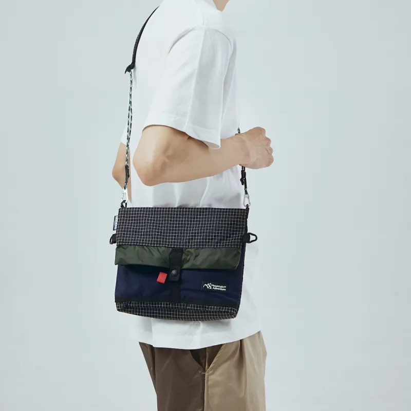 The MAD HATcher Outdoor Bags-7