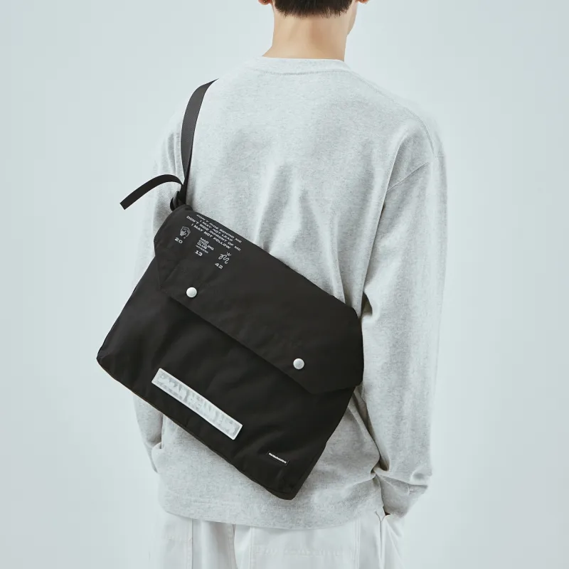 The MAD HATcher Outdoor Bags-17