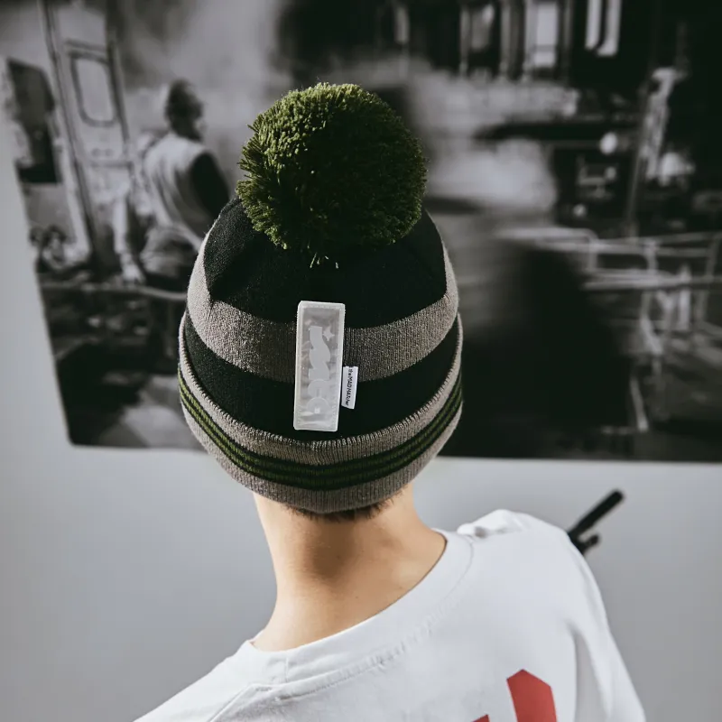 The MAD HATcher Beanies Unisex-13