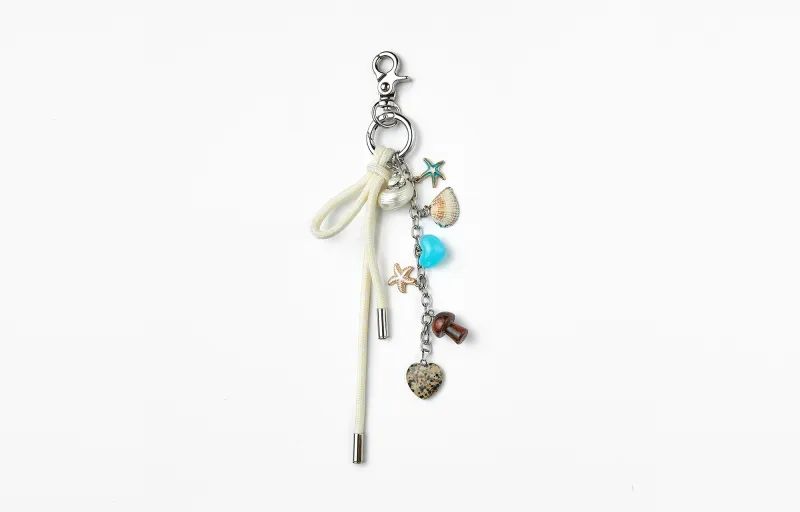 Guuka Keychains Unisex-1
