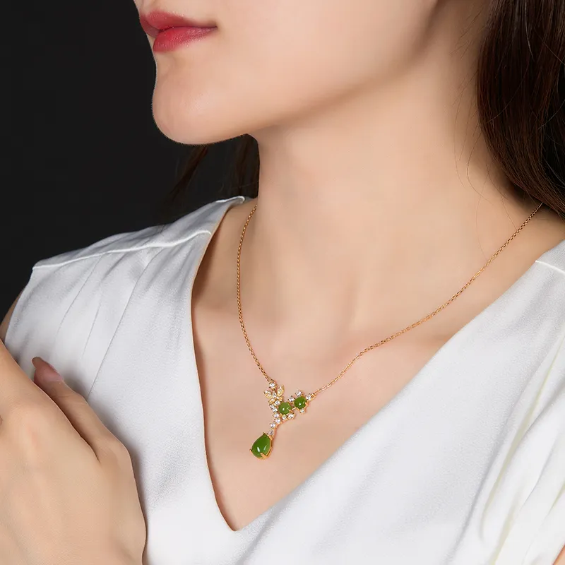 Cuiya Golden Building Hetian Jade Necklaces Green Jade Unisex-6