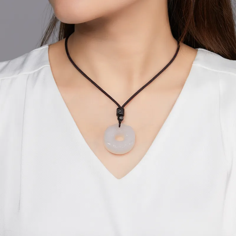 Cuiya Golden Building Chalcedony Necklaces Unisex-3