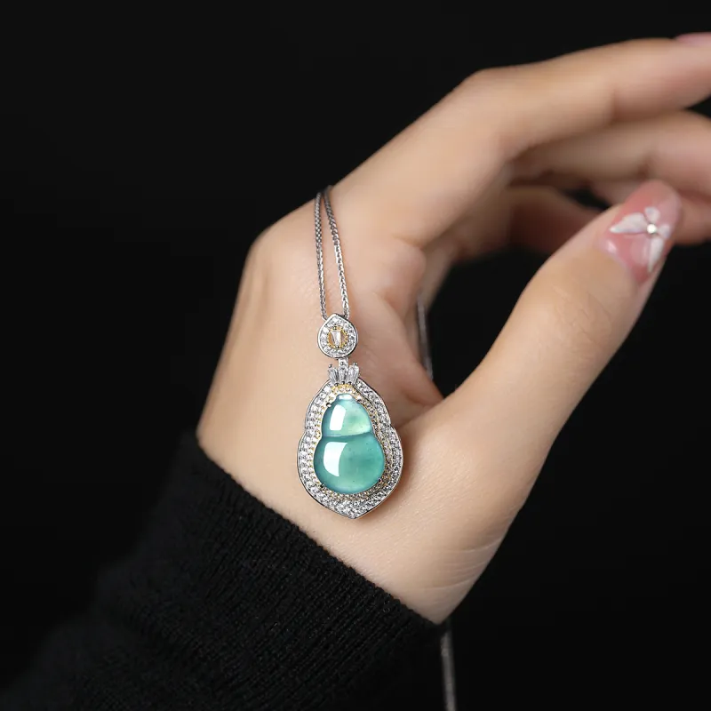 Cuiya Golden Building Ice Glutinous Jadeite Necklaces Unisex-4