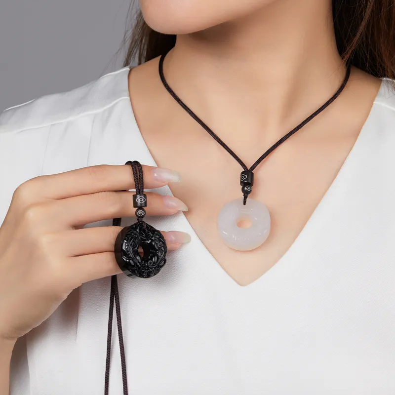 Cuiya Golden Building Chalcedony Necklaces Unisex-1
