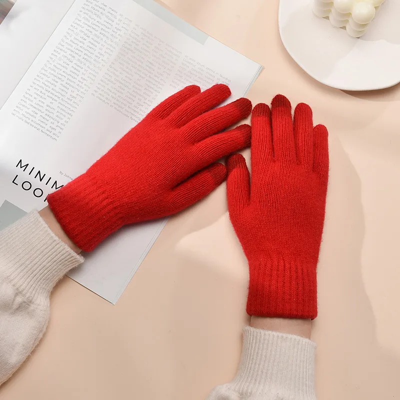 BANDICOOT Sheep Wool Knit Gloves Unisex Red-14