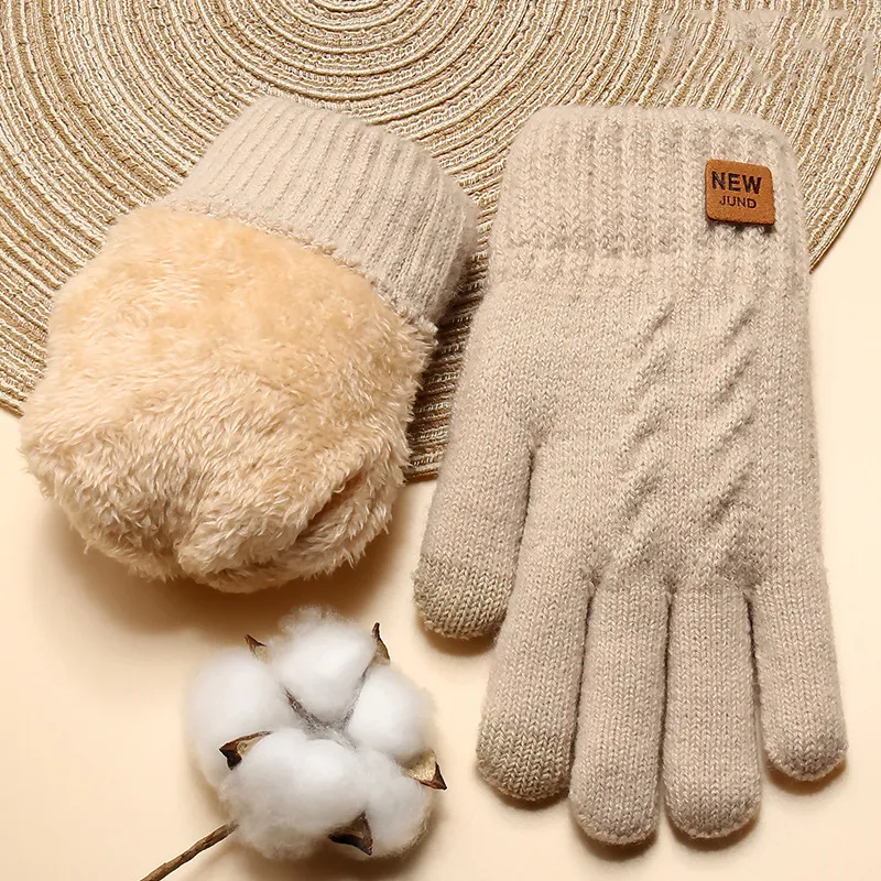 BANDICOOT Polyester Knit Gloves Unisex-1