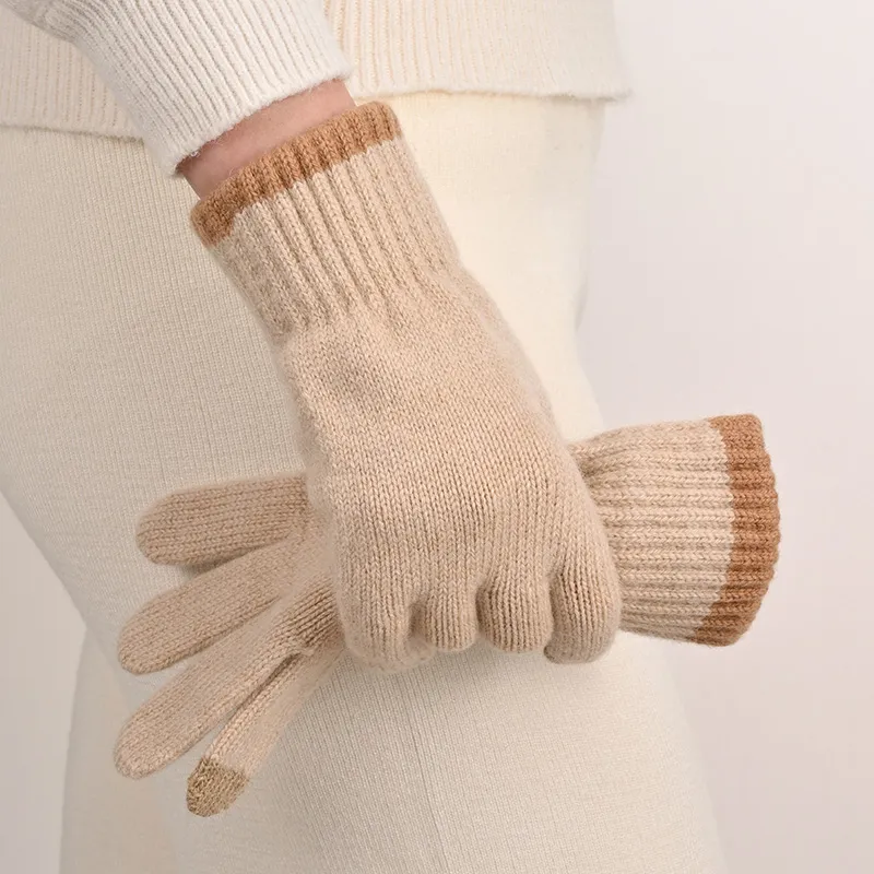 BANDICOOT Wool Knit Gloves Unisex-4