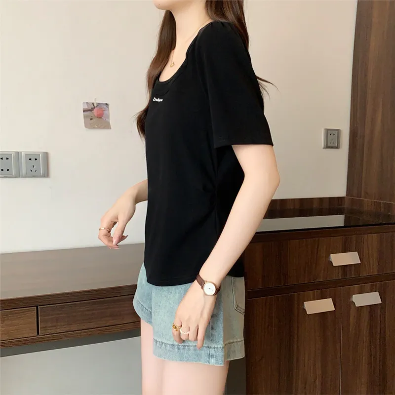 CLUB NEWS T Shirts Women's-9