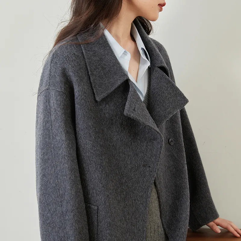 Mambe Coats Women's-1