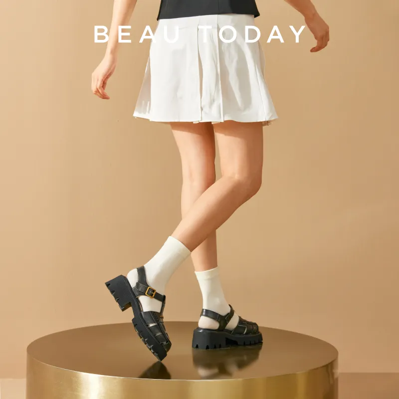 Beau Today Roman Sandals Women's-8