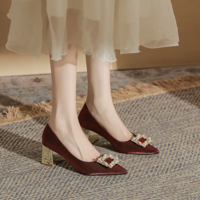GOSO Chunky Heel High Heels Women's Burgundy-3