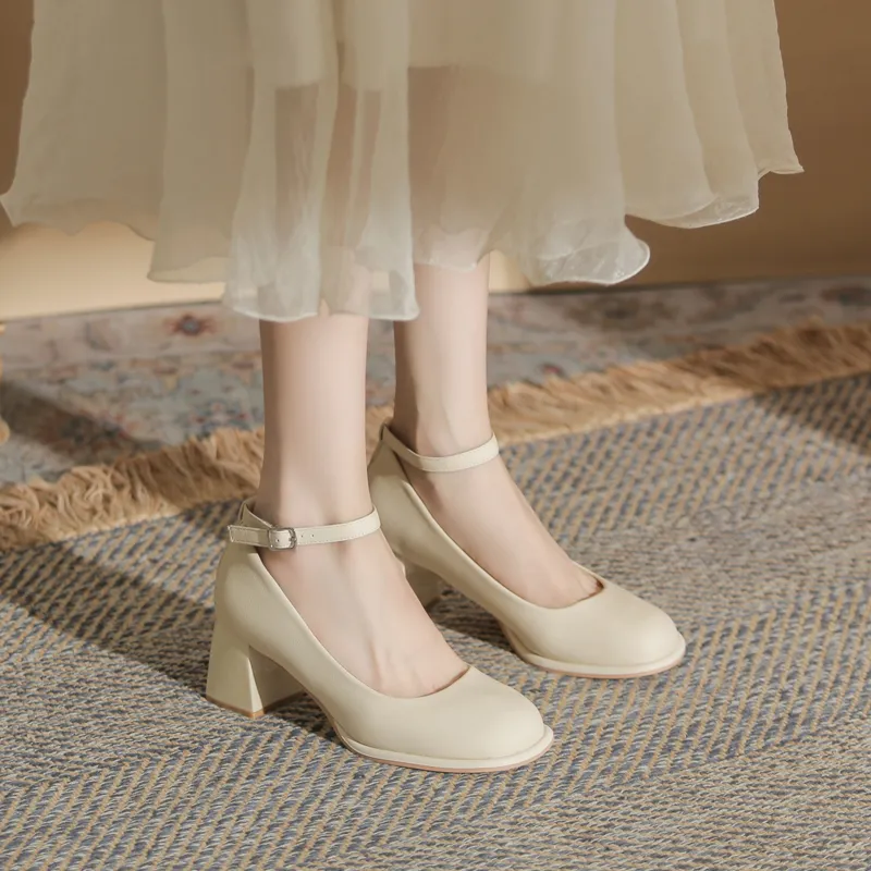 GOSO Chunky Heel High Heels Women's Ecru-2
