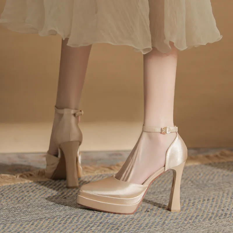 GOSO Chunky Heel High Heels Women's Champagne-2