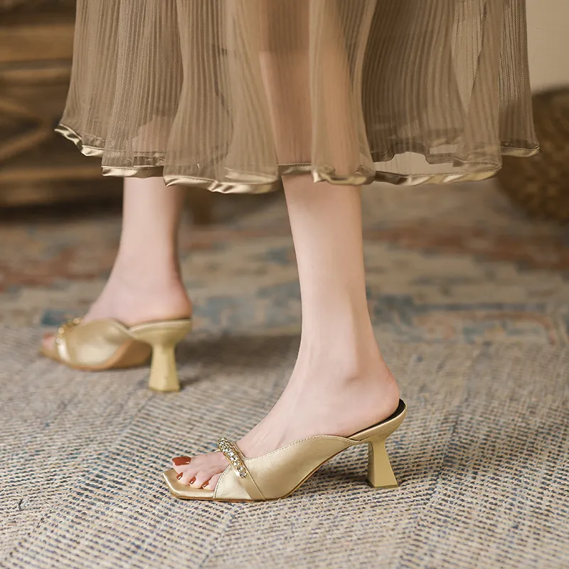GOSO Slide Slippers Women's Black/Champagne-10
