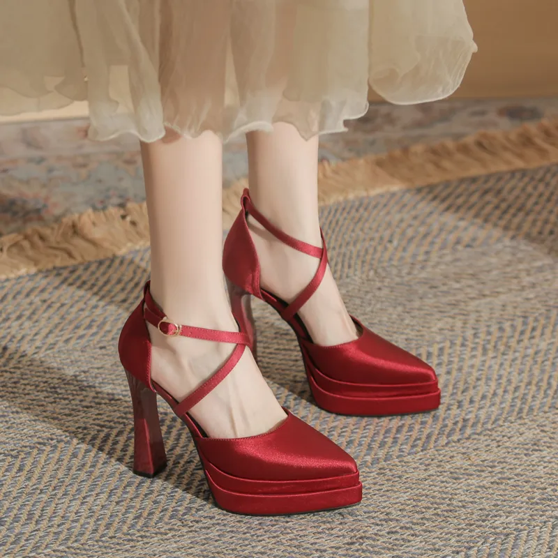 GOSO Chunky Heel High Heels Women's Burgundy-1