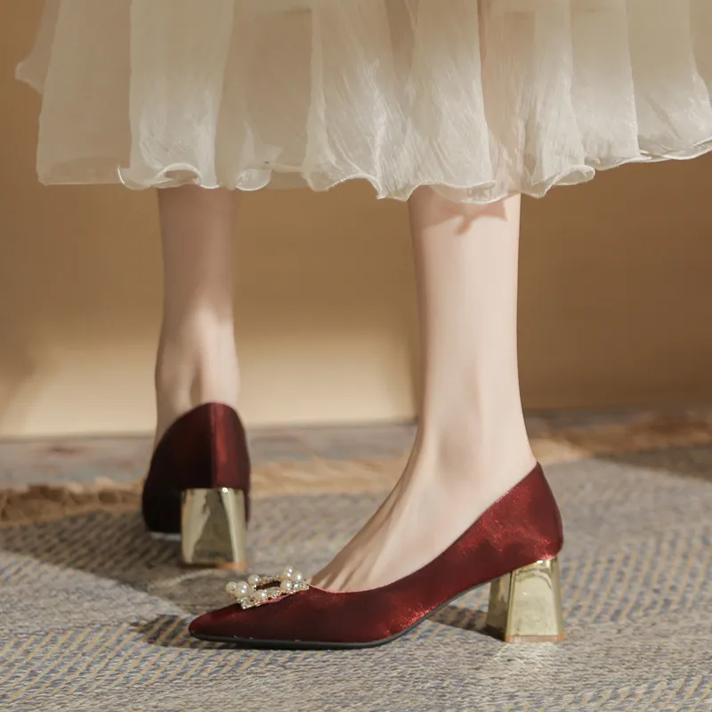 GOSO Chunky Heel High Heels Women's Burgundy-1