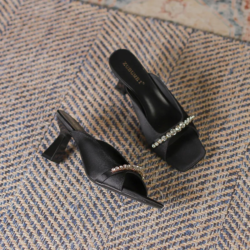 GOSO Slide Slippers Women's Black/Champagne-6