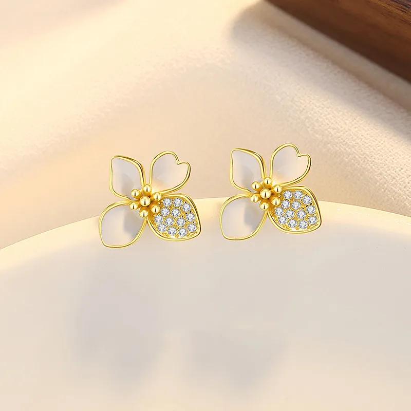 Good Quality S925 Silver Stud Earrings Women's-5