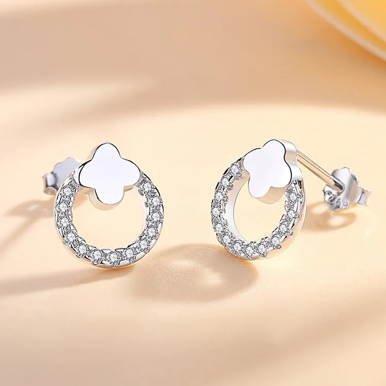 Good Quality S925 Silver Stud Earrings Women's-4