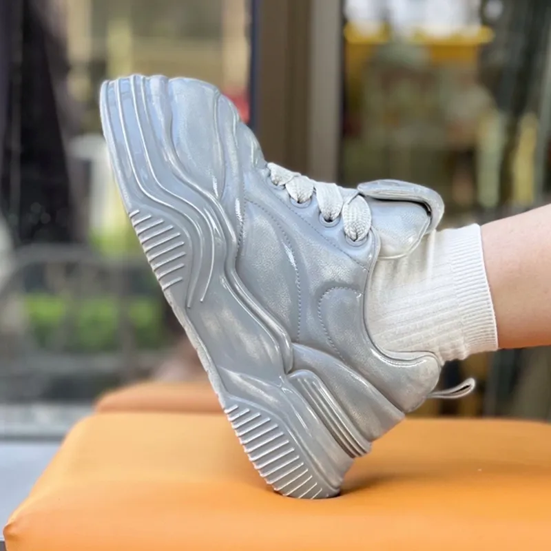 XIE SHE Height Increasing Lightweight Slip-Resistant Low-Top Chunky Sneakers Unisex-9