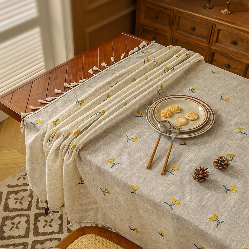 Spinning Autumn Pie Tablecloths-9