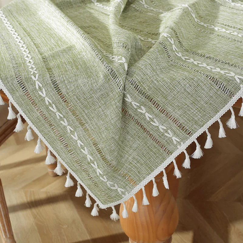 Spinning Autumn Pie Tablecloths-4