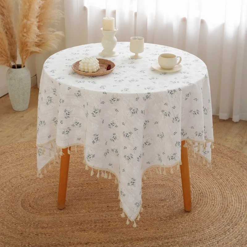 Spinning Autumn Pie Tablecloths-5