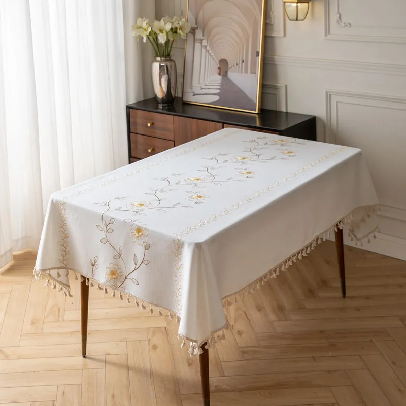 Spinning Autumn Pie Tablecloths-15
