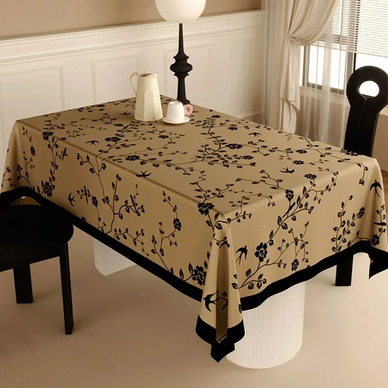 Spinning Autumn Pie Tablecloths-3
