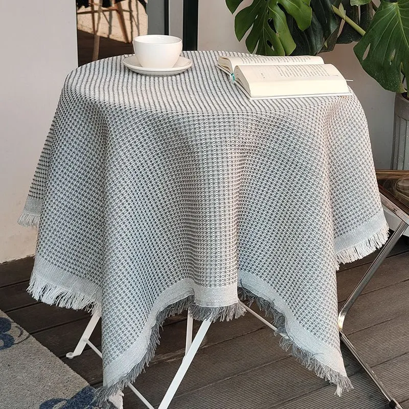 Spinning Autumn Pie Tablecloths-9