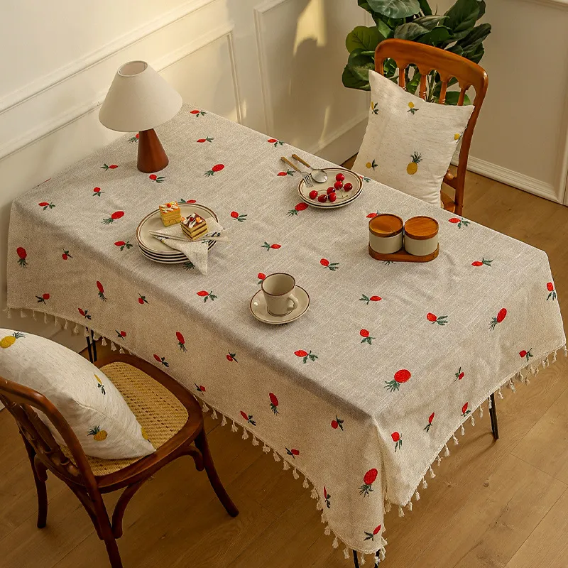 Spinning Autumn Pie Tablecloths-1