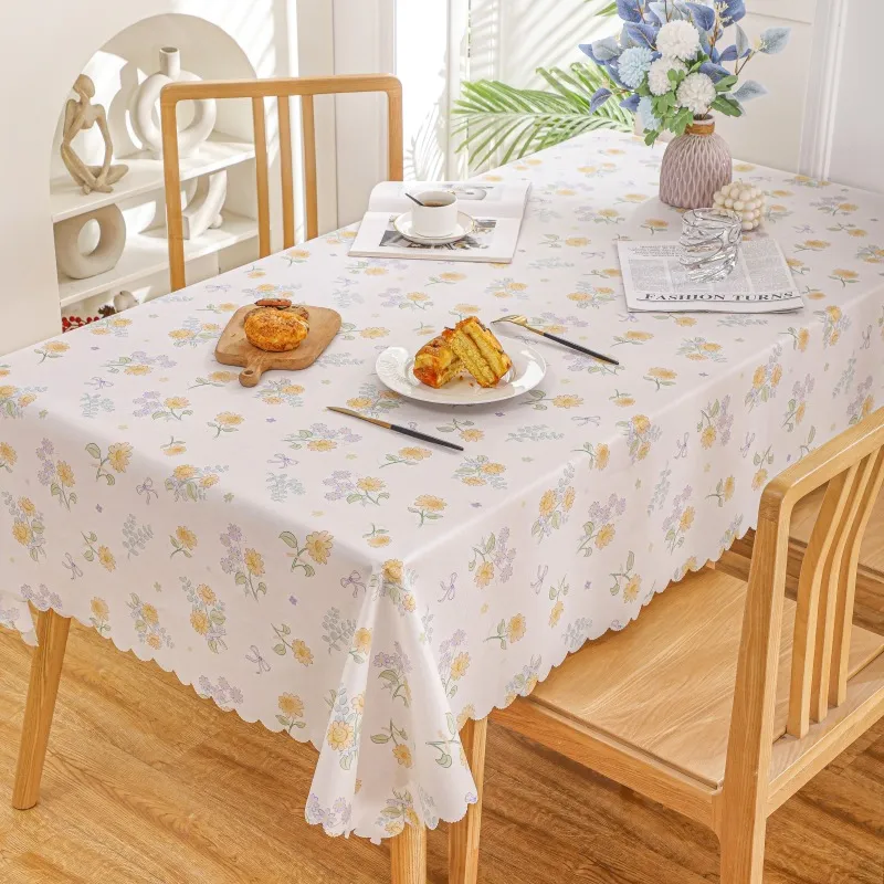 Spinning Autumn Pie Tablecloths-19