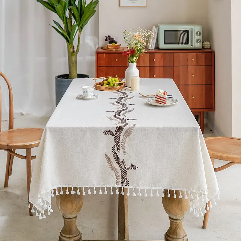 Spinning Autumn Pie Tablecloths-1