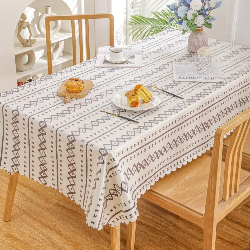 Spinning Autumn Pie Tablecloths-5