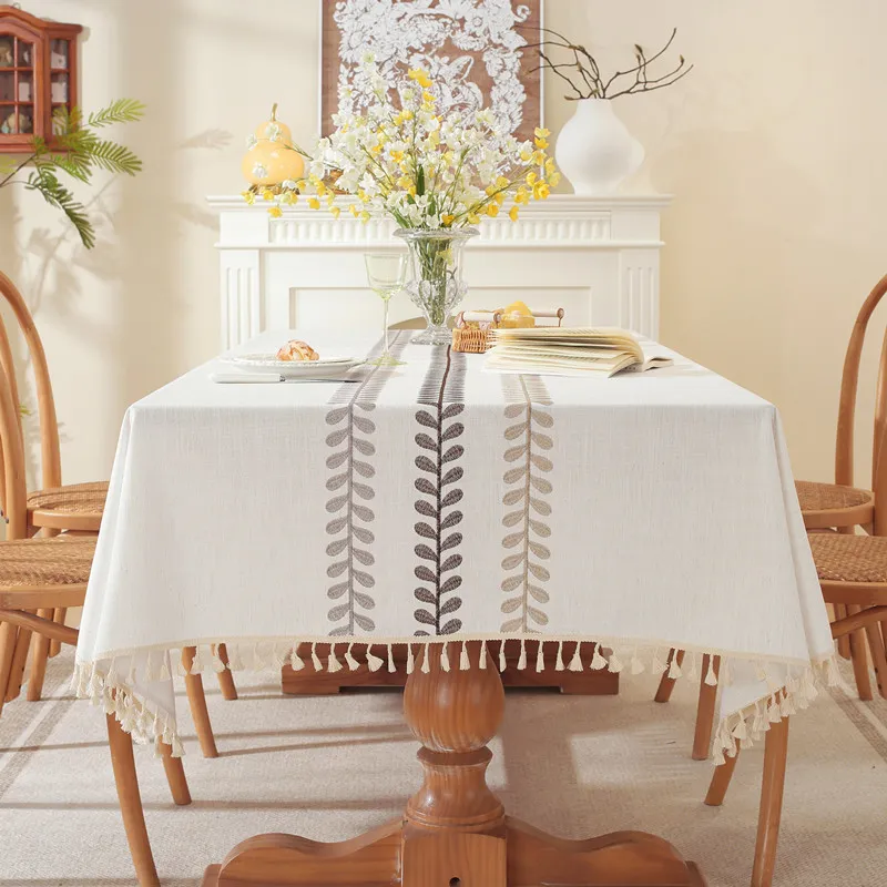 Spinning Autumn Pie Tablecloths-11