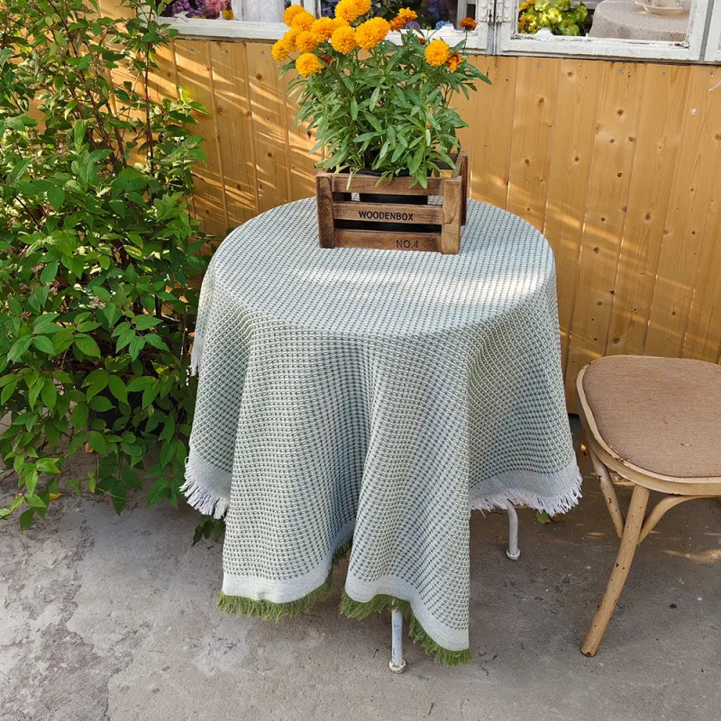 Spinning Autumn Pie Tablecloths-3