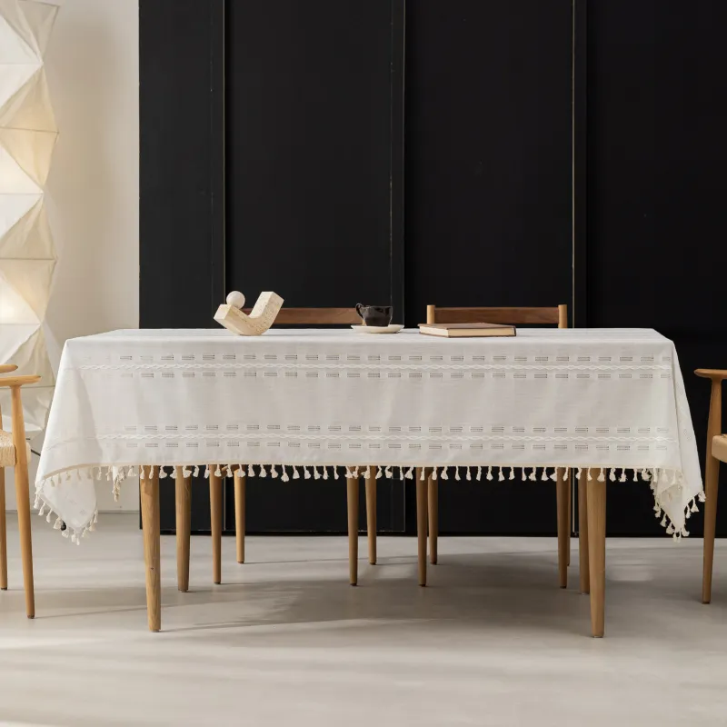 Spinning Autumn Pie Tablecloths-1