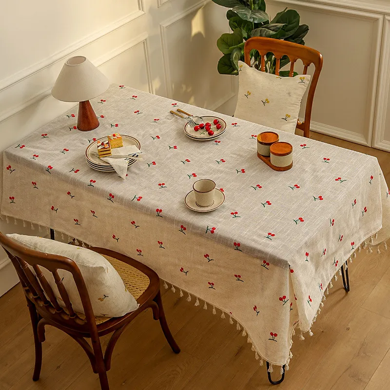 Spinning Autumn Pie Tablecloths-11